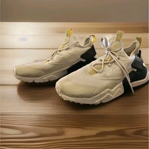 EU38. Nike Huarache Drift Running Shoes 943344-004 Bone/Sulfur